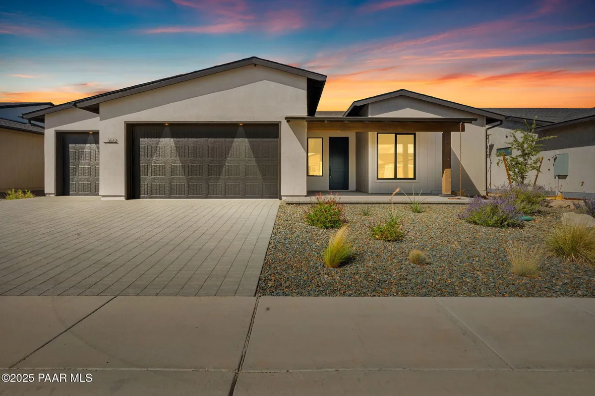 Property Slideshow image 1 of 29 | 5512 e edgar way, Prescott Valley, AZ, 86314