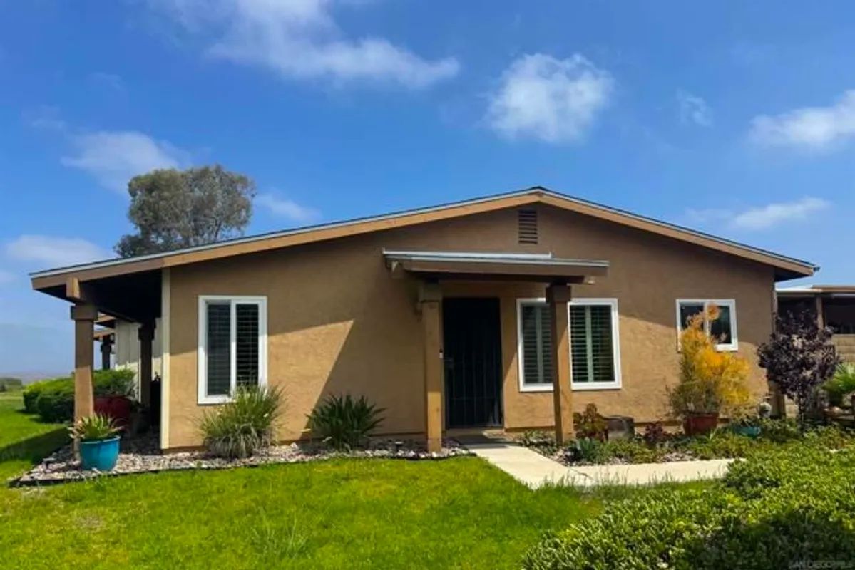 Property Slideshow image 1 of 33 | 4411 kittiwake way, Oceanside, CA, 92057