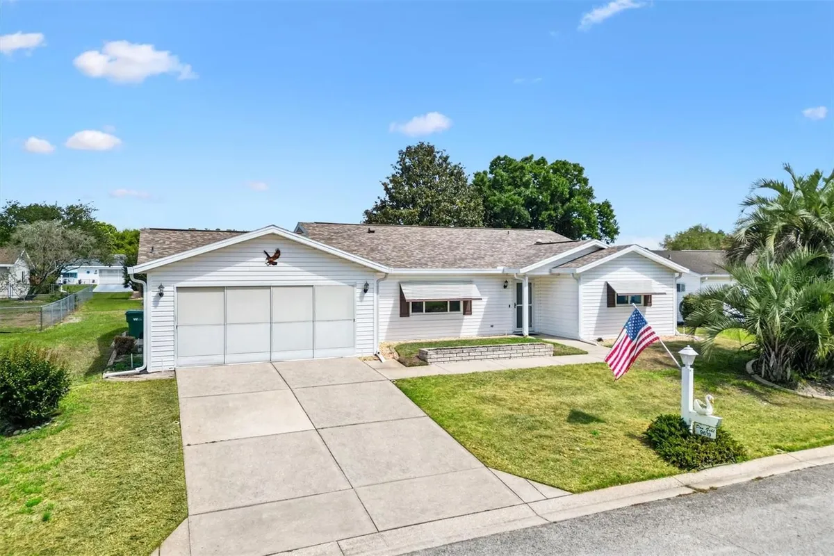 Property Slideshow image 1 of 27 | 9619 se 174th place rd, Summerfield, FL, 34491