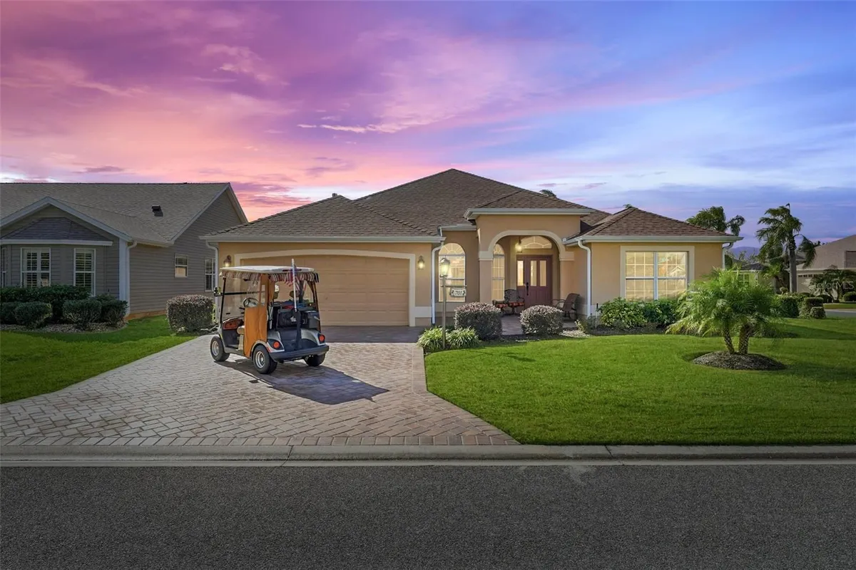 Property Slideshow image 1 of 31 | 701 cordova cir, The Villages, FL, 32162
