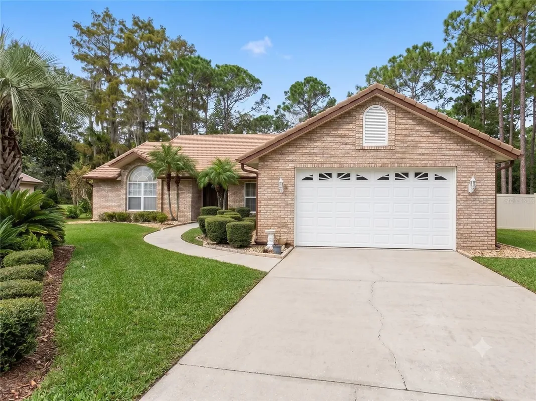 Property Slideshow image 1 of 22 | 105 marbled godwit ct, Daytona Beach, FL, 32119