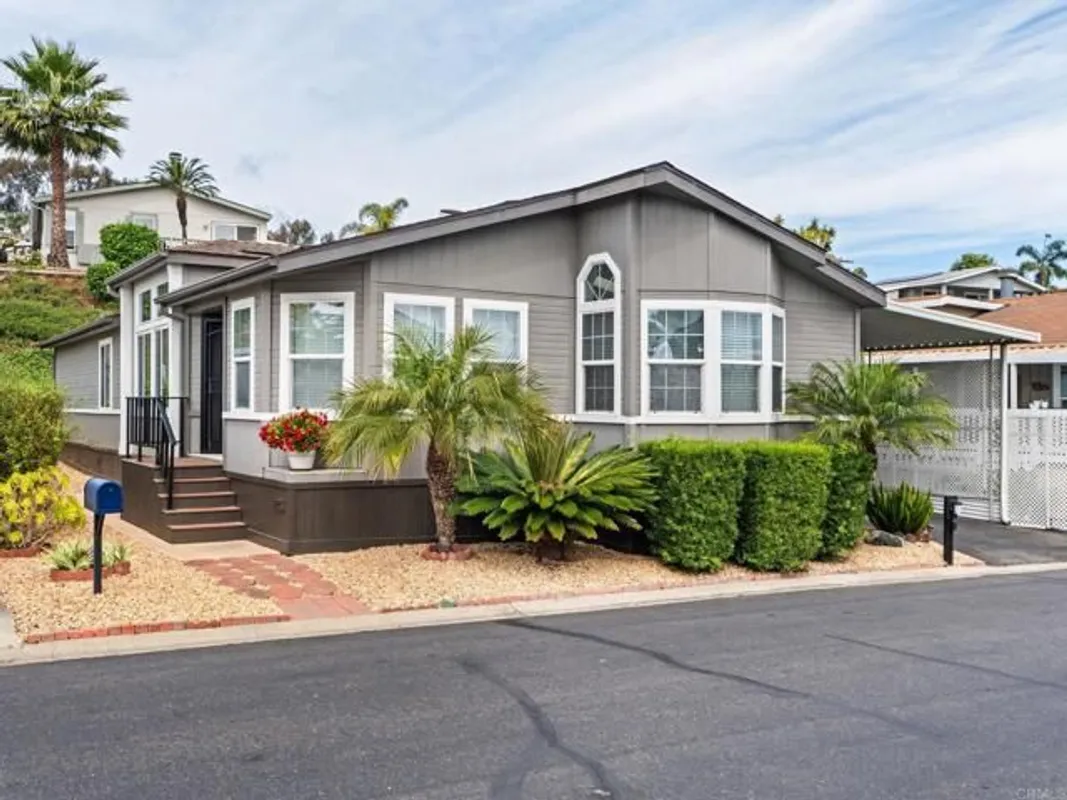 Property Slideshow image 1 of 36 | 444 n el camino real spc 64, Encinitas, CA, 92024