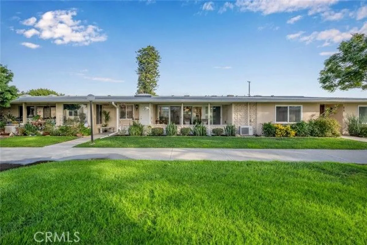 Property Slideshow image 1 of 31 | 1491 golden rain rd apt 91b, Seal Beach, CA, 90740