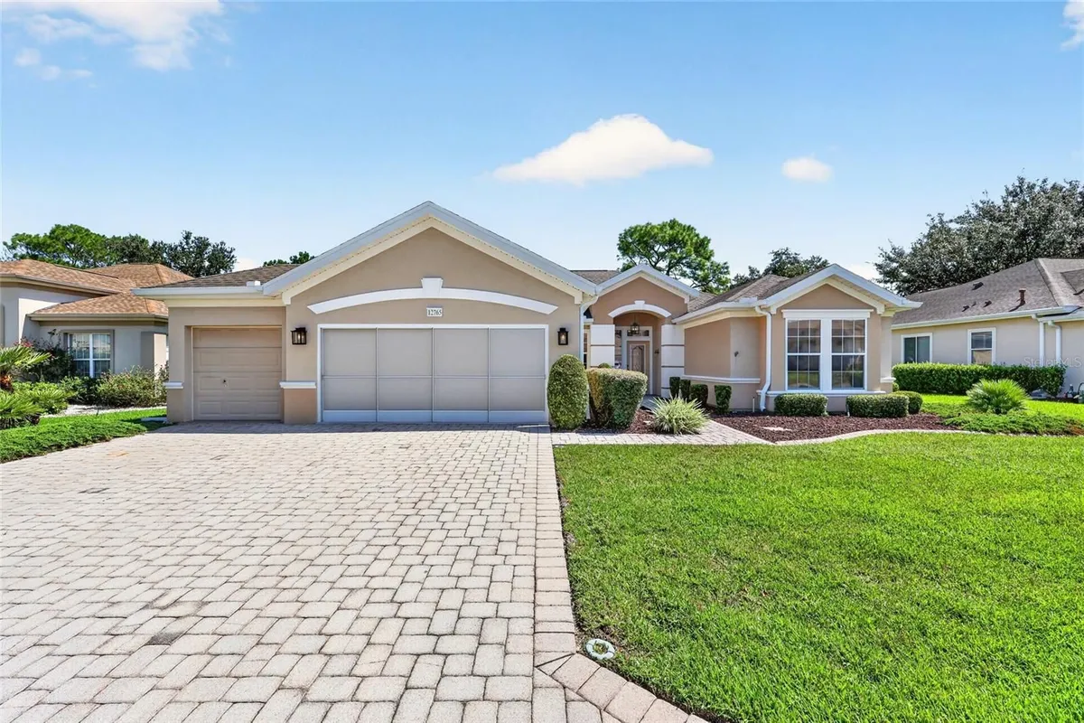 Property Slideshow image 1 of 86 | 12765 se 92nd court rd, Summerfield, FL, 34491