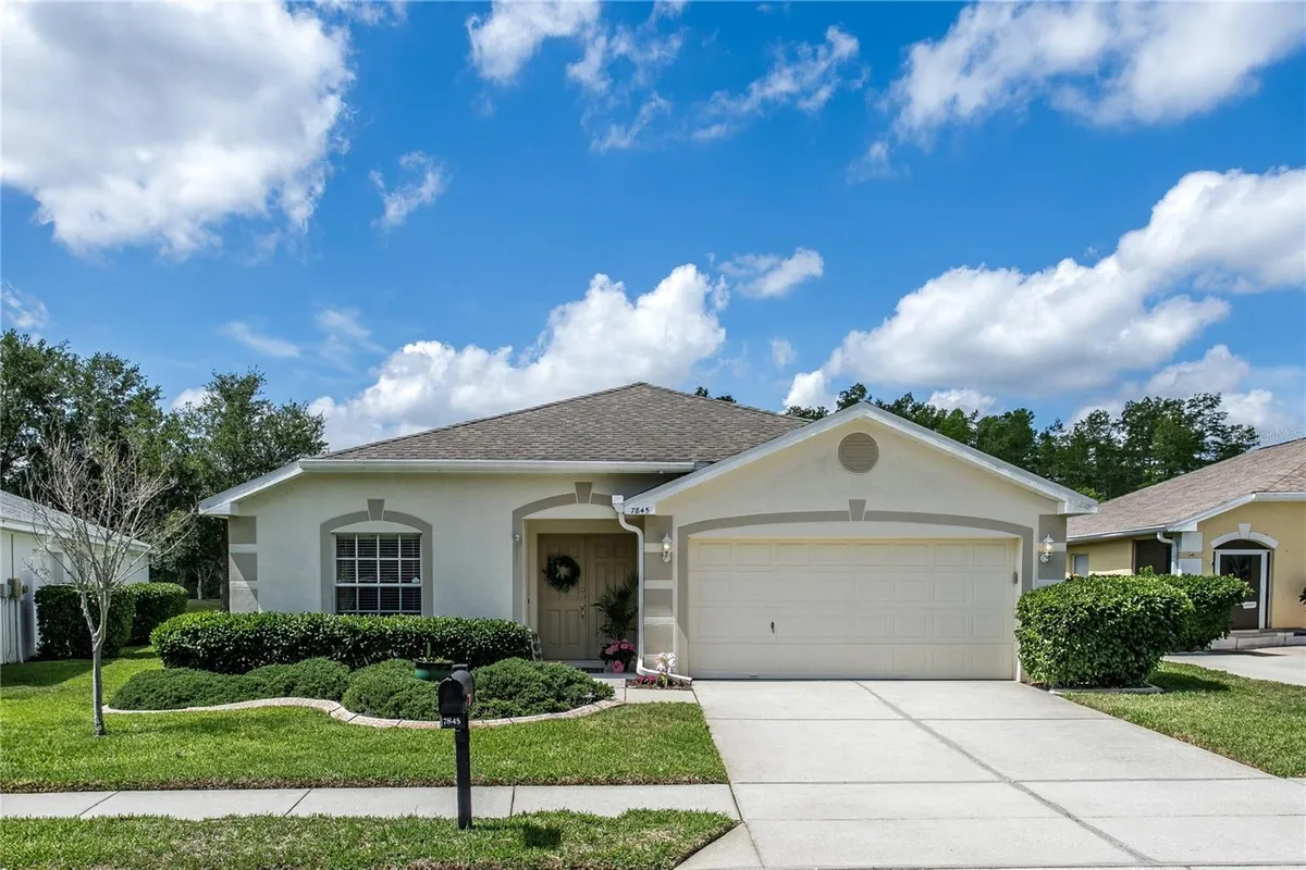 Property Slideshow image 1 of 36 | 7845 genoa ln, Land O Lakes, FL, 34637