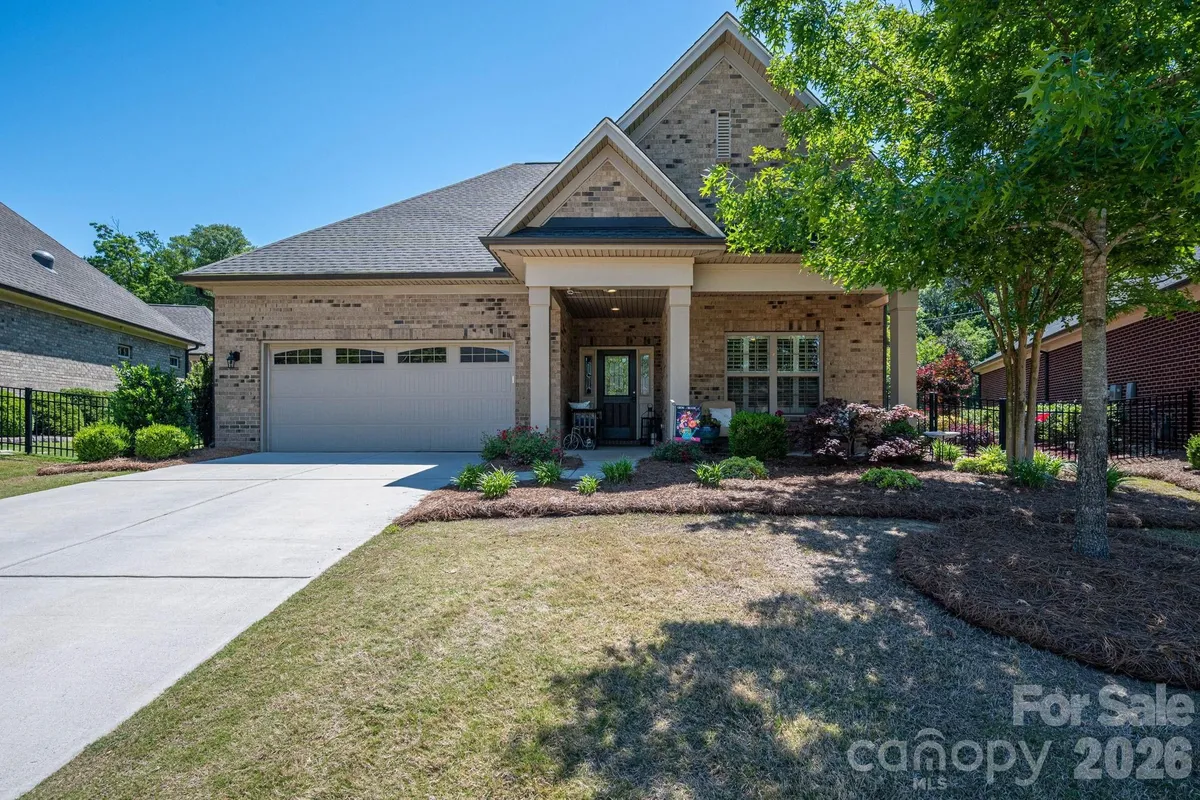 Property Slideshow image 1 of 46 | 5228 courtyard ln, Belmont, NC, 28012