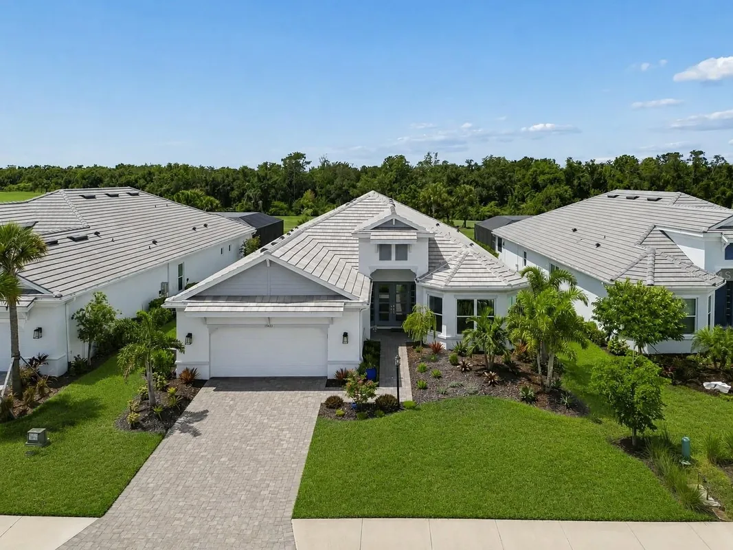 Property Slideshow image 1 of 45 | 15424 san lazzaro ave, Lakewood Ranch, FL, 34211