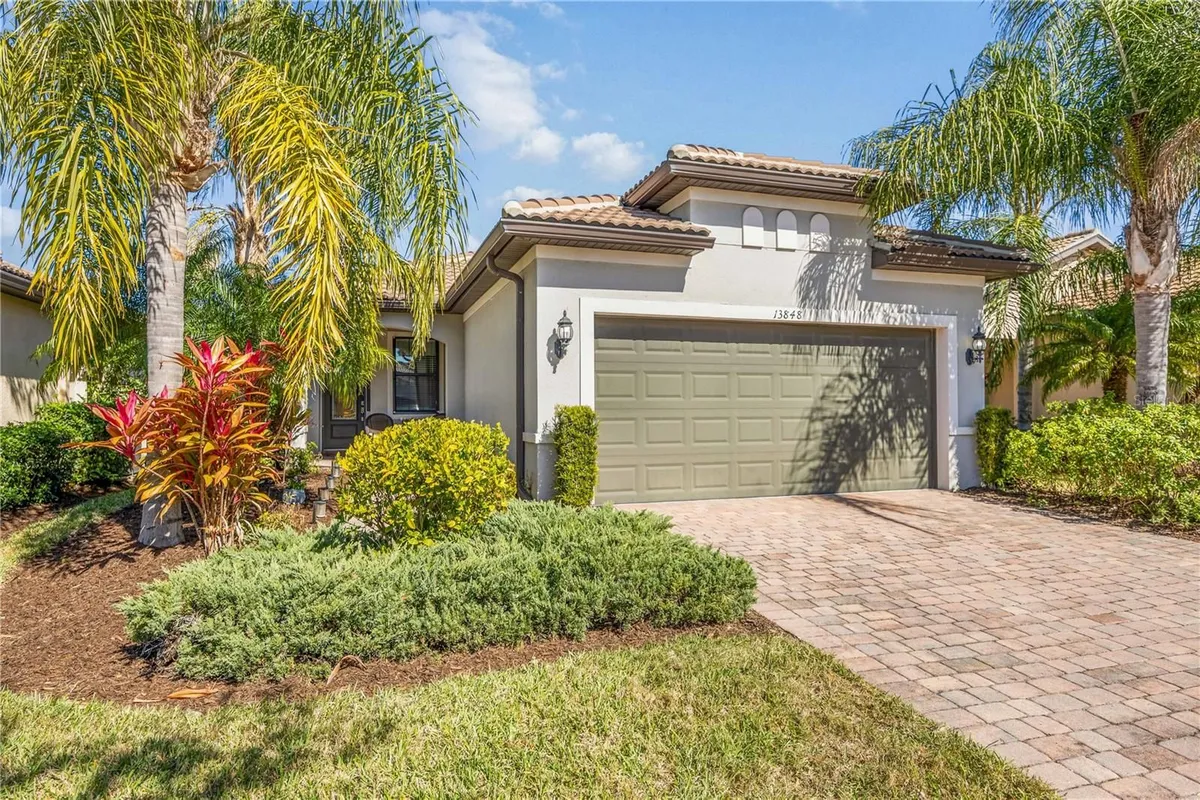 Property Slideshow image 1 of 37 | 13848 alafaya st, Venice, FL, 34293