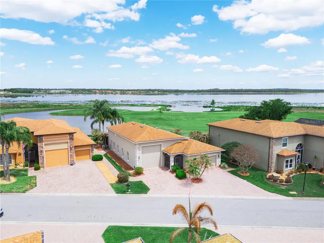 Property Slideshow image 1 of 62 | 4129 limerick dr, Lake Wales, FL, 33859