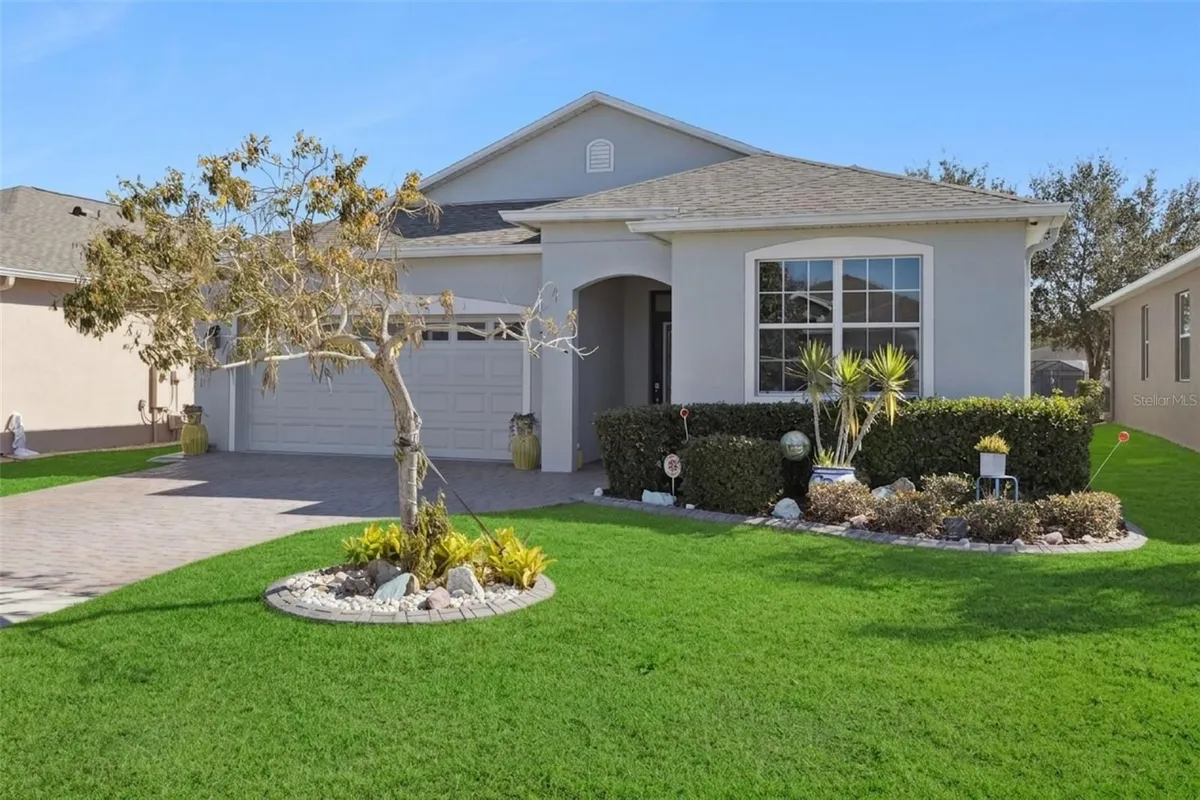 Property Slideshow image 1 of 32 | 4027 serena ln, Clermont, FL, 34711