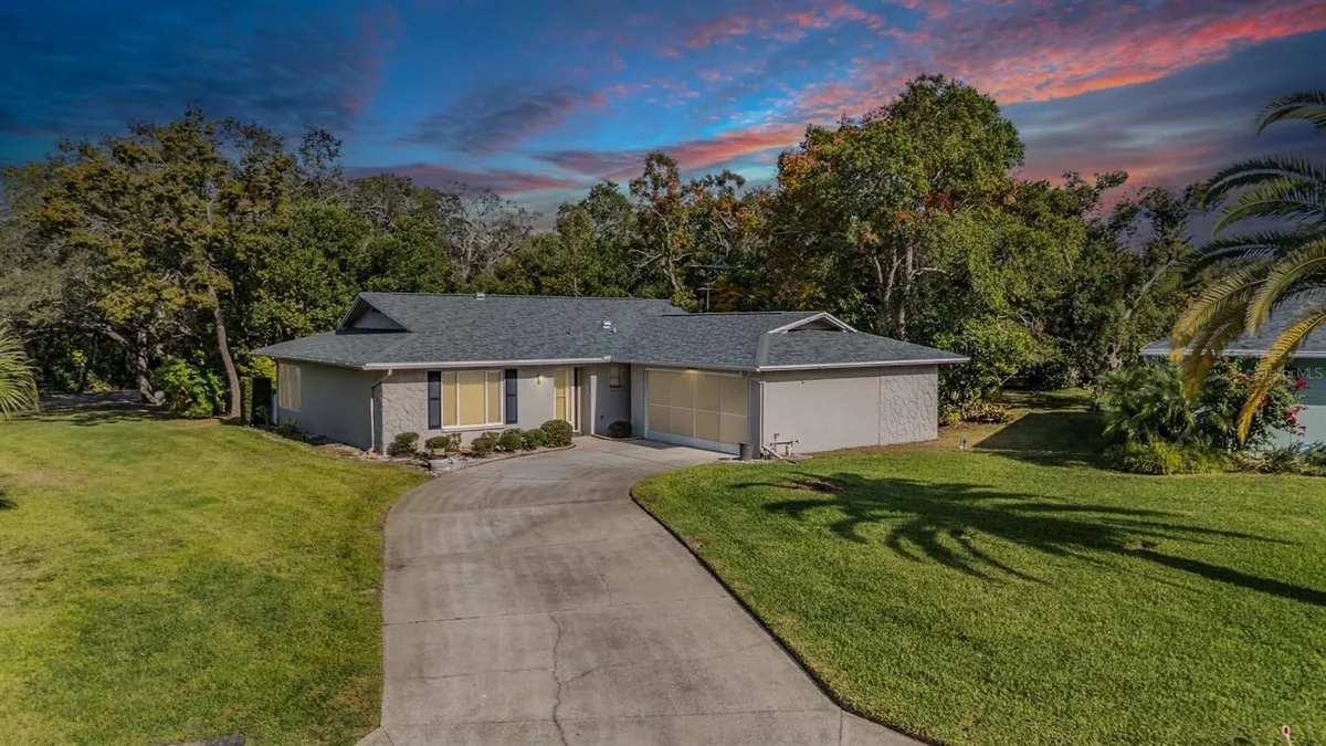 Property Slideshow image 1 of 41 | 10600 mira vista dr, Port Richey, FL, 34668