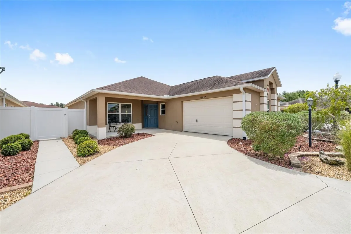 Property Slideshow image 1 of 46 | 16837 se 92nd danna ave, The Villages, FL, 32162