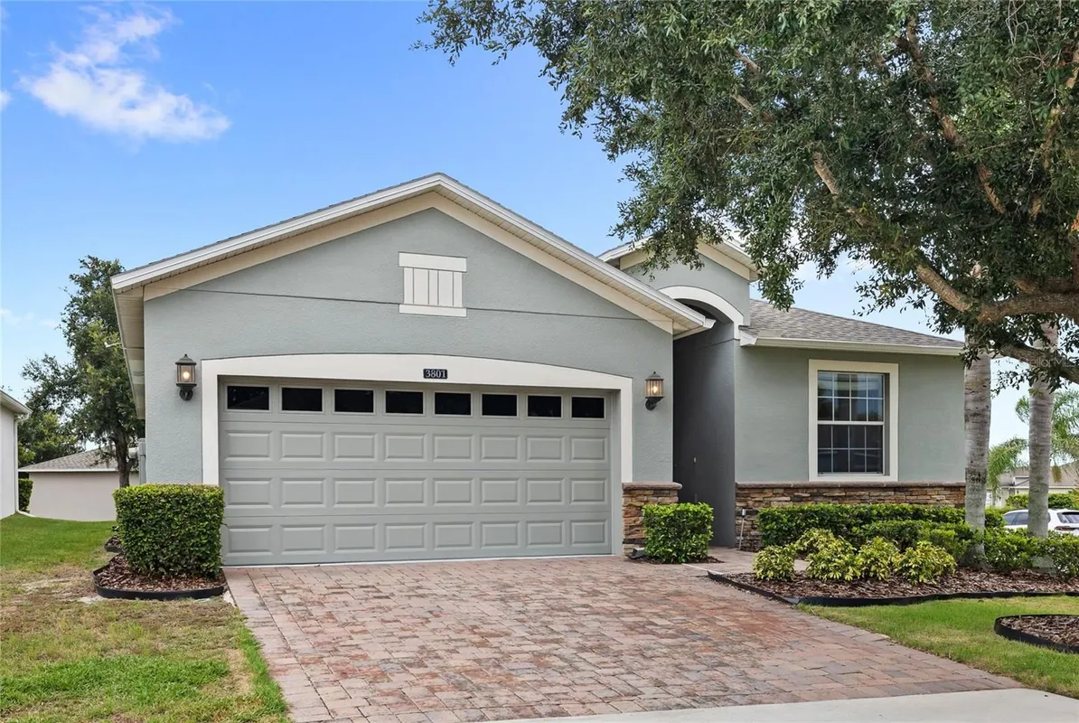 Property Slideshow image 1 of 52 | 3801 serena ln, Clermont, FL, 34711