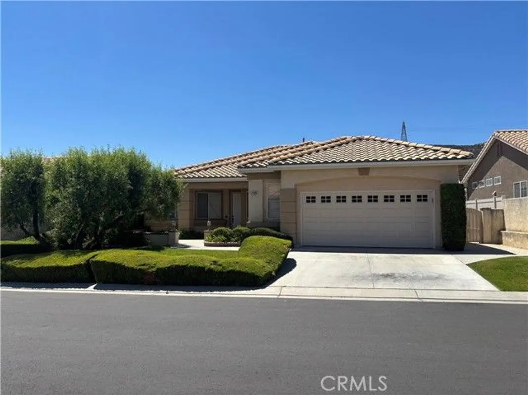 Property Slideshow image 1 of 49 | 4913 singing hls, Banning, CA, 92220