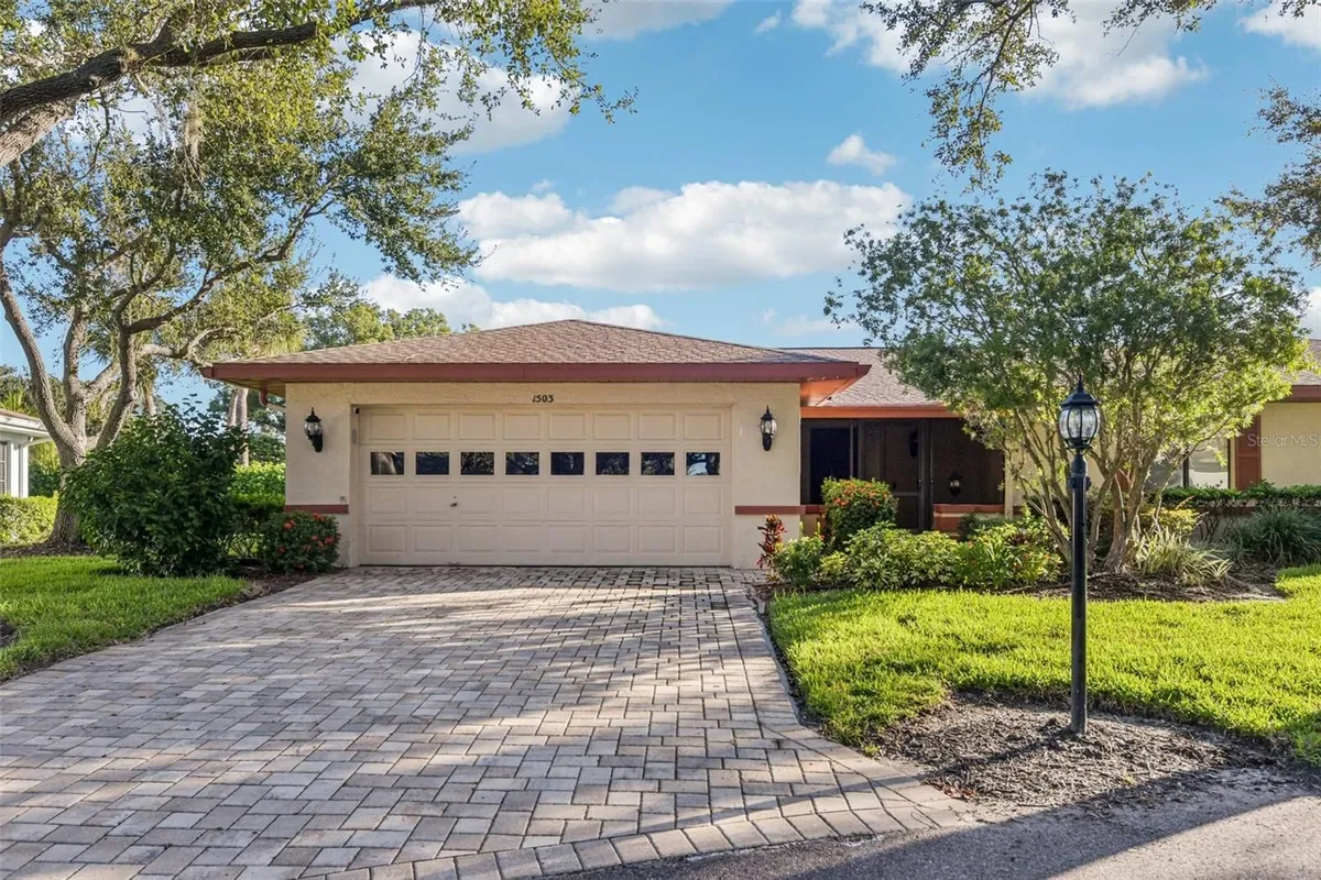 Property Slideshow image 1 of 22 | 1503 laughton pl 206, Sun City Center, FL, 33573