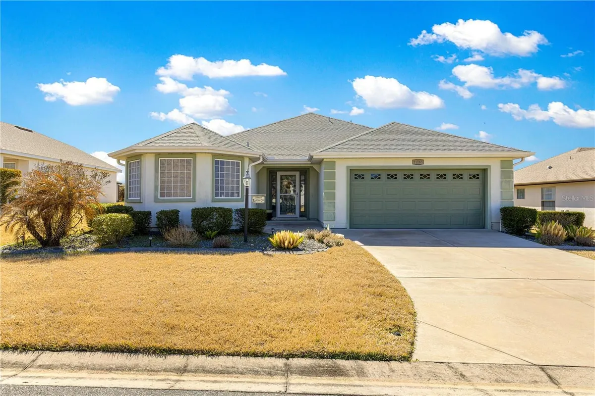 Property Slideshow image 1 of 51 | 11266 se 170th ln, Summerfield, FL, 34491