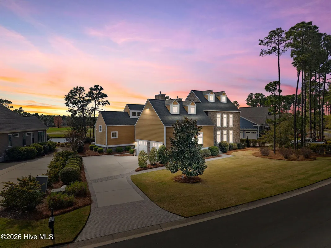 Property Slideshow image 1 of 66 | 3190 moss hammock wynd, Southport, NC, 28461