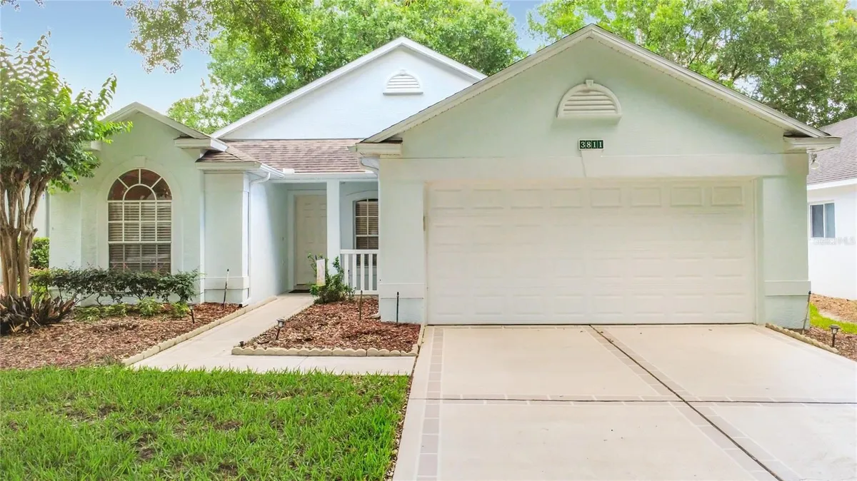 Property Slideshow image 1 of 48 | 3811 westerham dr, Clermont, FL, 34711