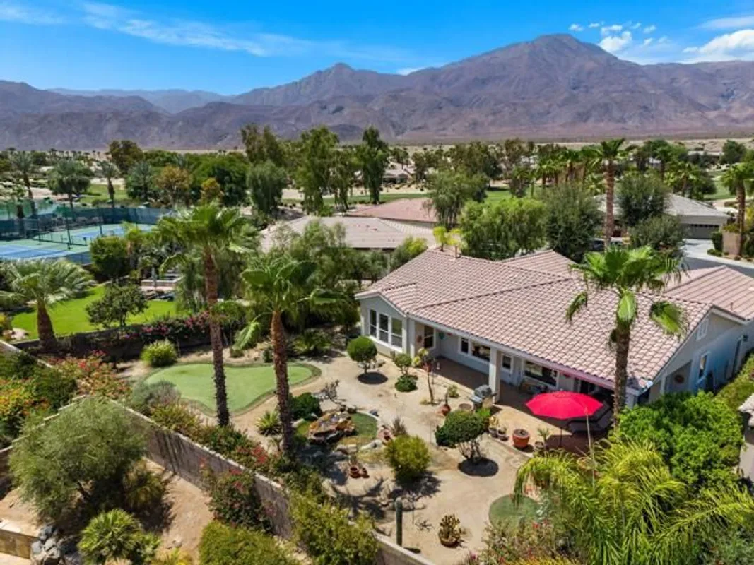 Property Slideshow image 1 of 59 | 60582 silver torch cir, La Quinta, CA, 92253