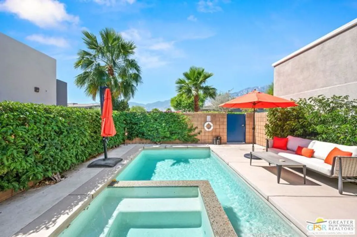 Property Slideshow image 1 of 40 | 1156 cyan ln, Palm Springs, CA, 92262