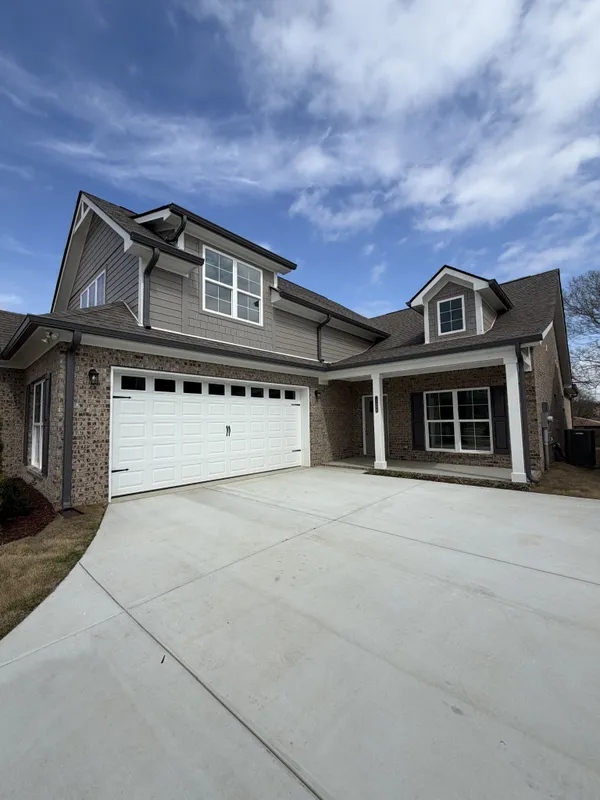 Property Slideshow image 1 of 36 | 7208 maddenwood ln, Hermitage, TN, 37076
