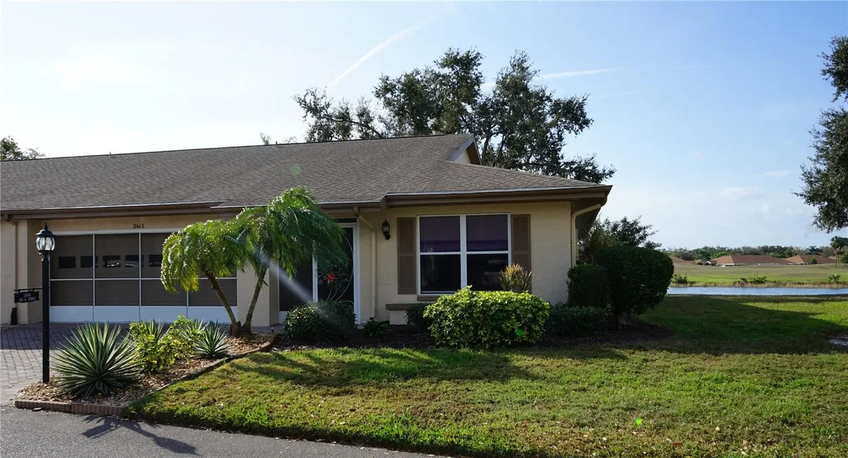 Property Slideshow image 1 of 54 | 2613 locksley st # 251, Sun City Center, FL, 33573
