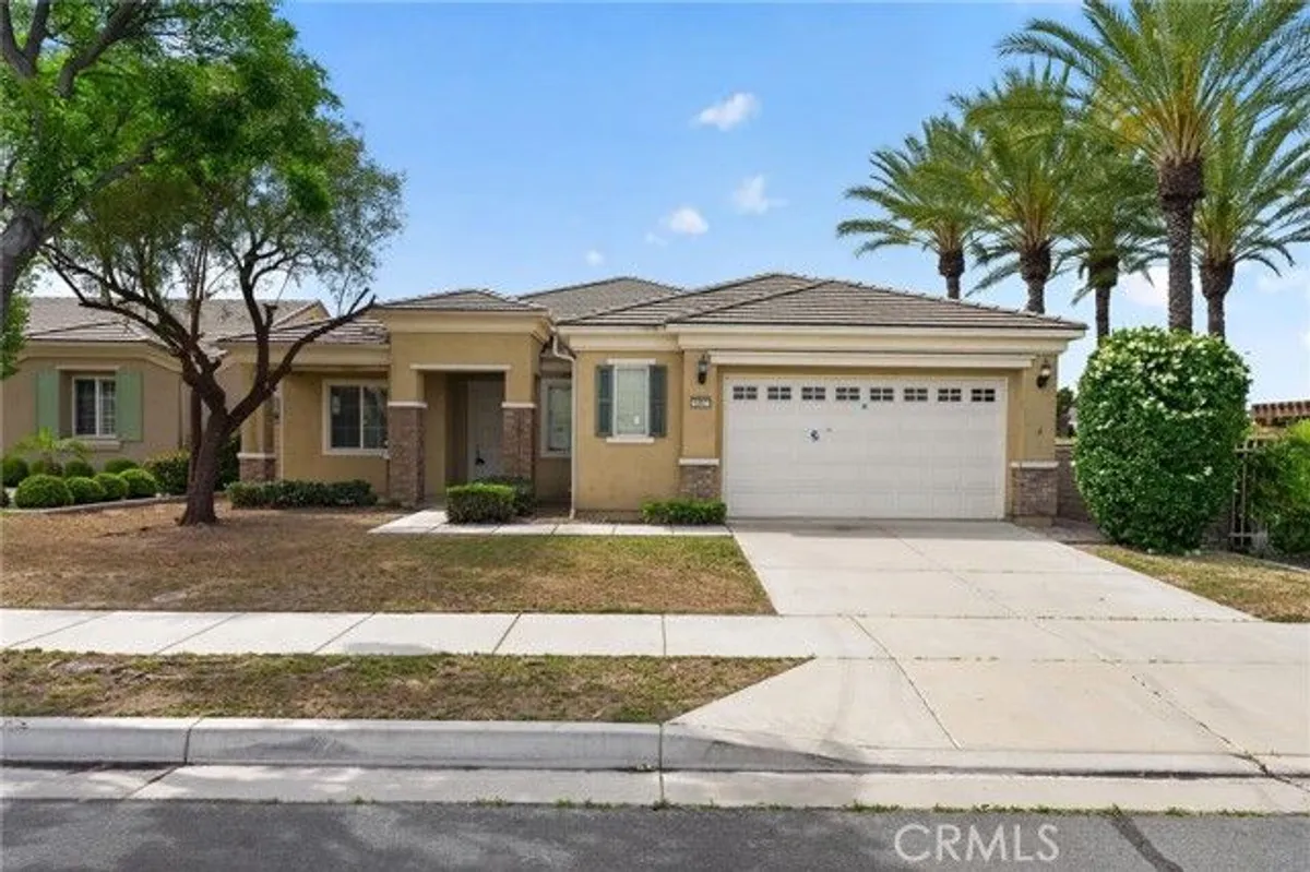 Property Slideshow image 1 of 20 | 5307 via bajamar, Hemet, CA, 92545
