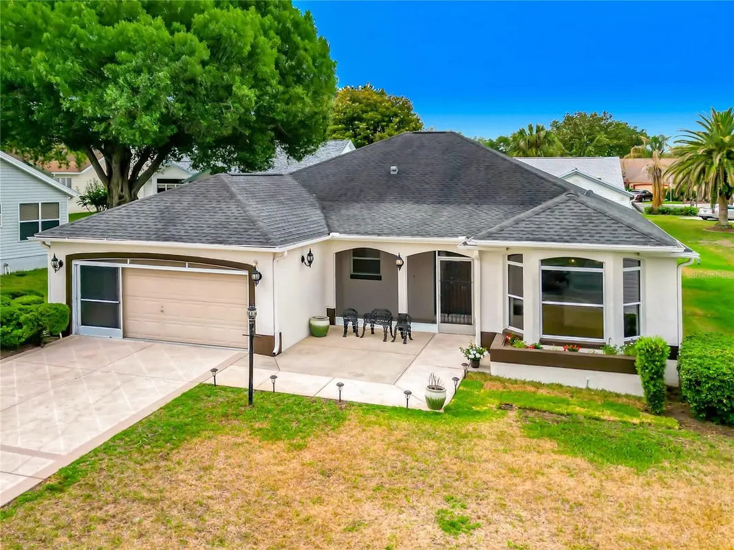 Property Slideshow image 1 of 58 | 1012 diego ct, Lady Lake, FL, 32159