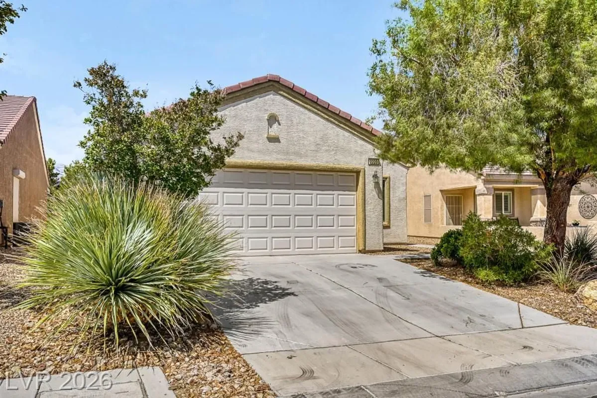Property Slideshow image 1 of 28 | 2220 carrier dove way, North Las Vegas, NV, 89084