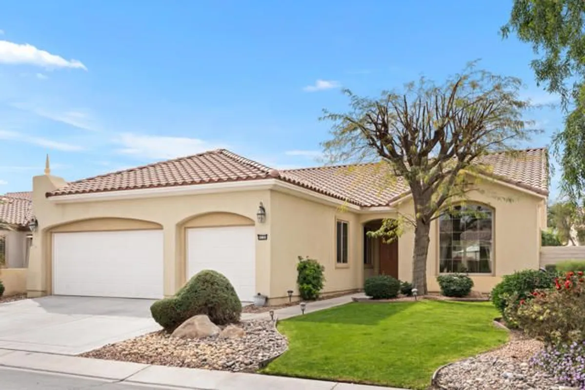 Property Slideshow image 1 of 32 | 80785 avenida santa carmen, Indio, CA, 92203