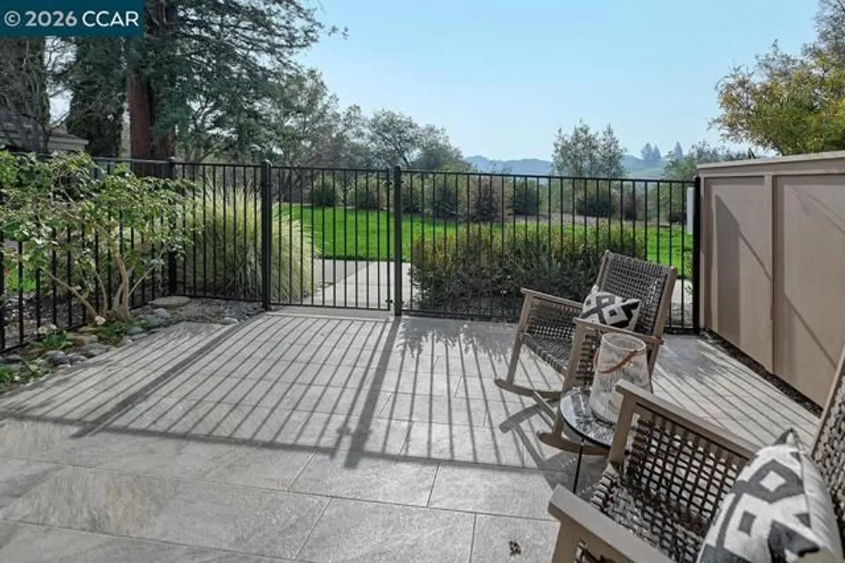 Property Slideshow image 1 of 47 | 2641 golden rain rd 4, Walnut Creek, CA, 94595