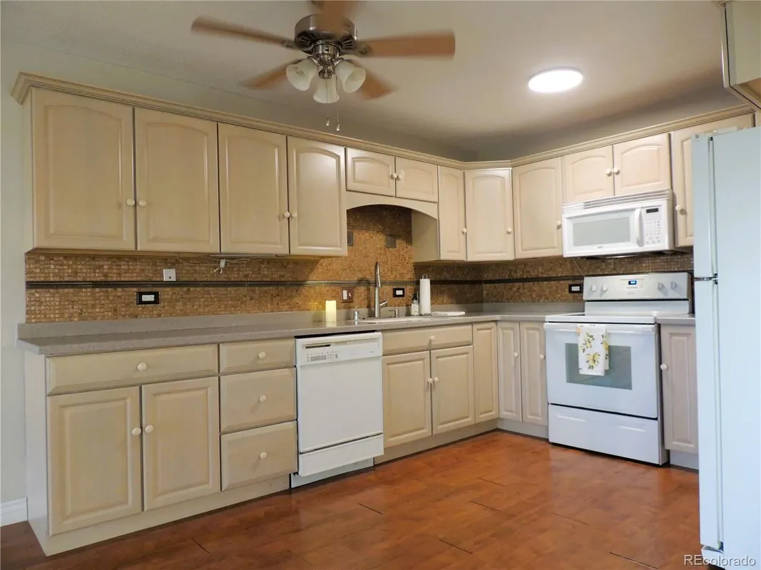 Property Slideshow image 1 of 23 | 9625 e center ave apt 4c, Denver, CO, 80247