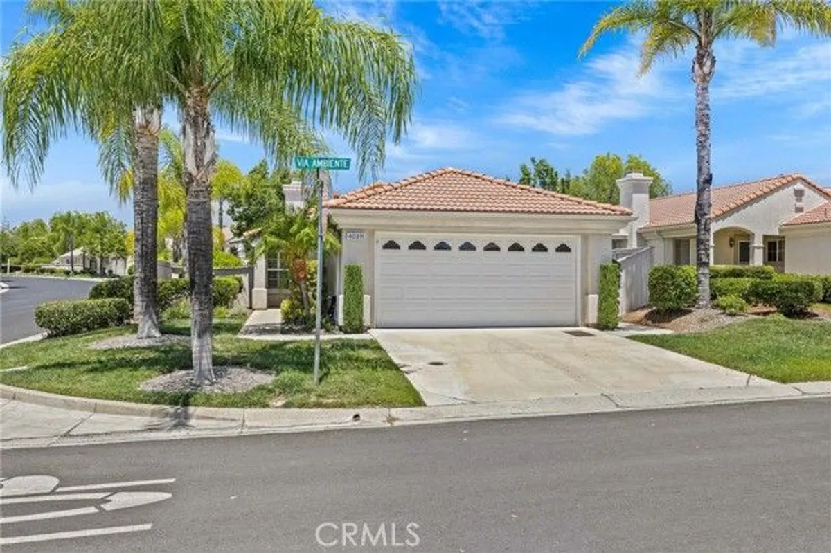 Property Slideshow image 1 of 43 | 40311 via ambiente, Murrieta, CA, 92562