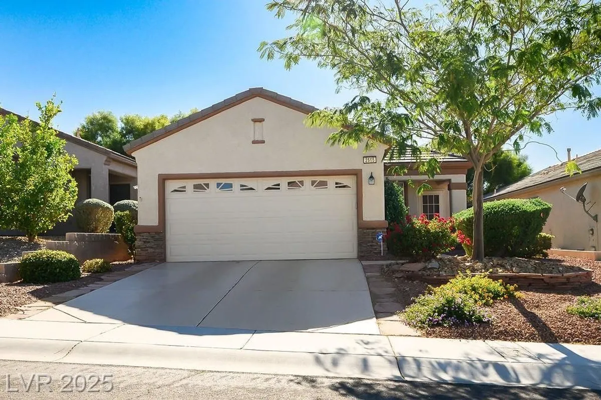 Property Slideshow image 1 of 27 | 2565 cosmic dust st, Henderson, NV, 89044