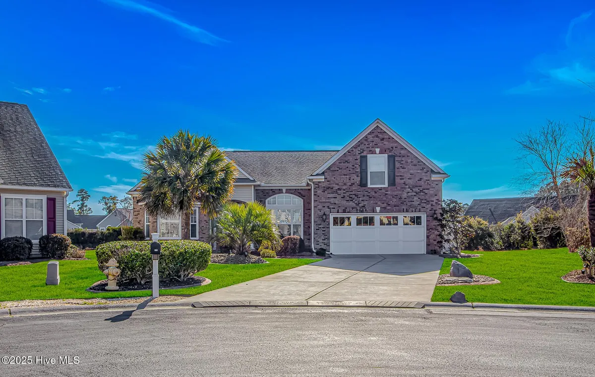 Property Slideshow image 1 of 42 | 693 donmovin ct nw, Calabash, NC, 28467