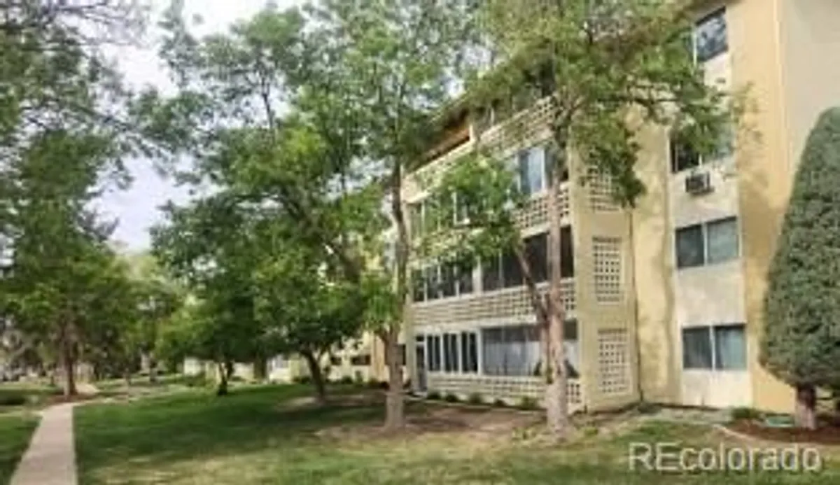 Property Slideshow image 1 of 15 | 720 s clinton st, Denver, CO, 80247