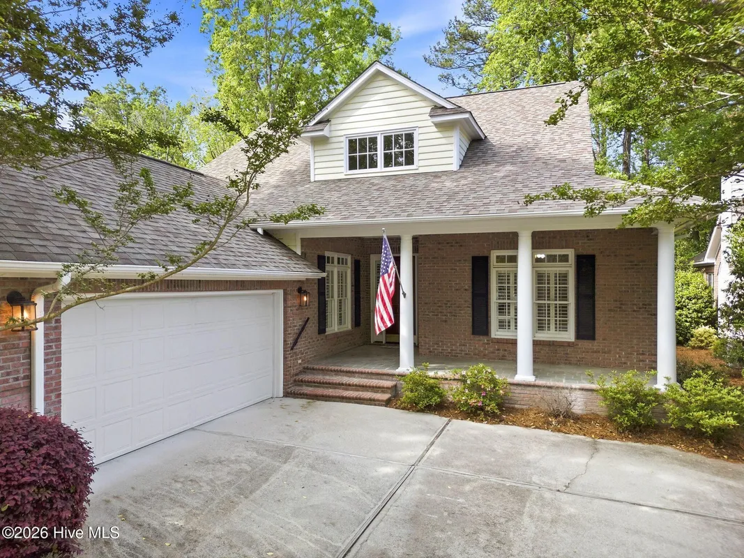 Property Slideshow image 1 of 54 | 1103 congressional ln, Wilmington, NC, 28411