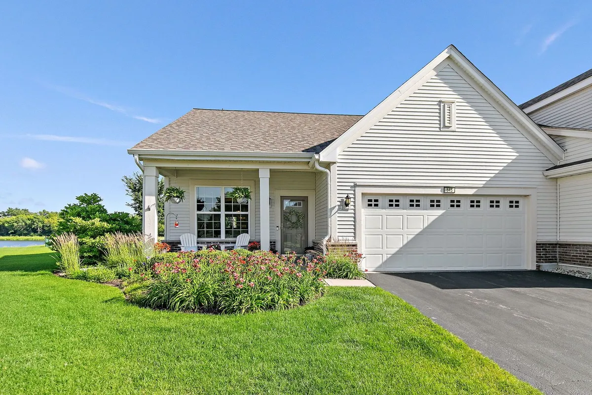 Property Slideshow image 1 of 26 | 545 autumn cir, Pingree Grove, IL, 60140