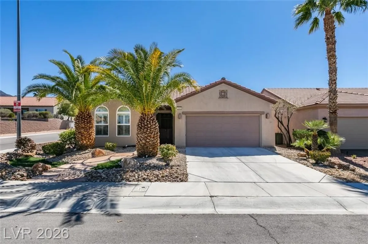 Property Slideshow image 1 of 28 | 2349 canyonville dr, Henderson, NV, 89044