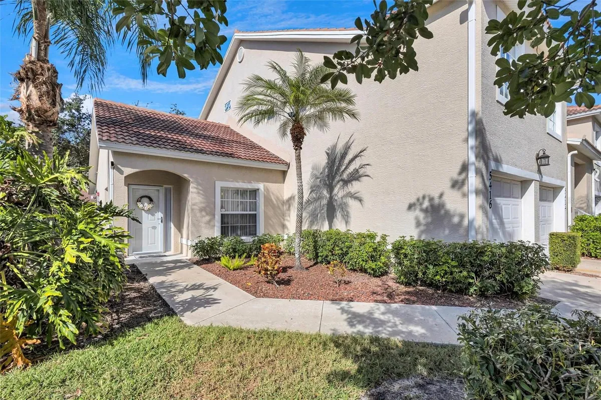 Property Slideshow image 1 of 42 | 5416 stoneybrook ln # 5416, Bradenton, FL, 34203