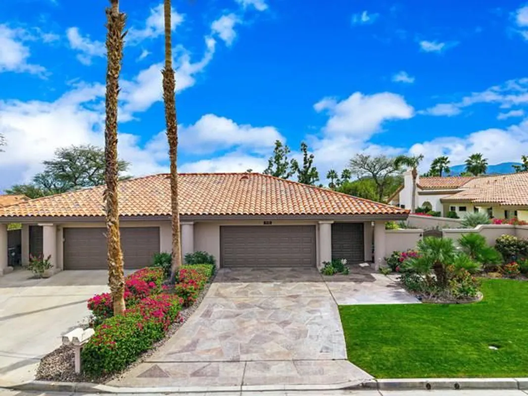 Property Slideshow image 1 of 49 | 79725 northwood, La Quinta, CA, 92253