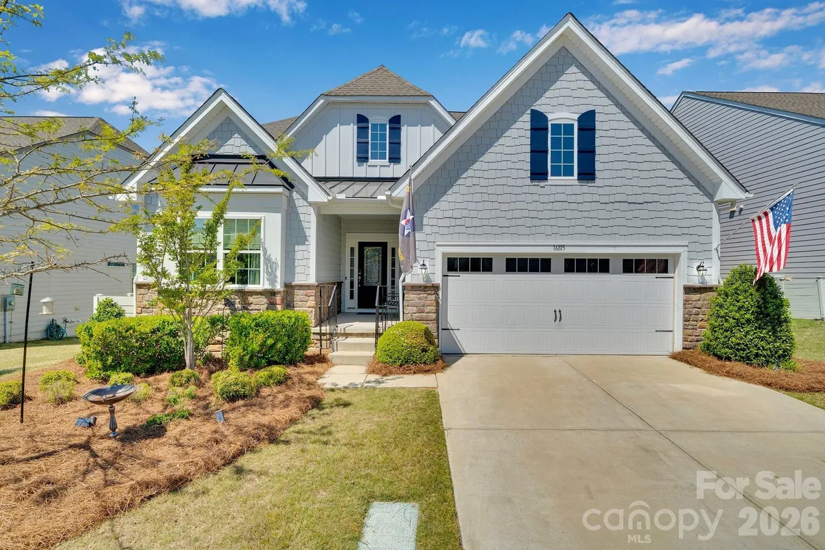 Property Slideshow image 1 of 1 | 16815 lookout landing ln, Charlotte, NC, 28278
