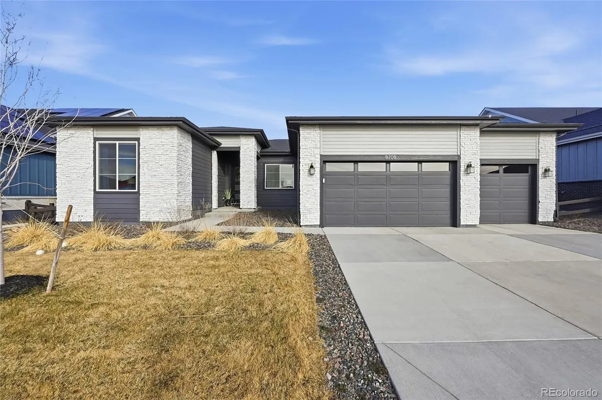 Property Slideshow image 1 of 49 | 8708 s quatar st, Aurora, CO, 80016