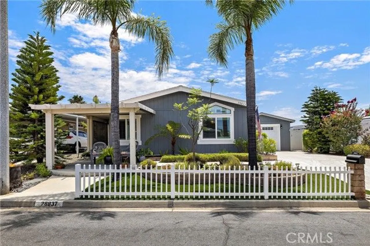 Property Slideshow image 1 of 49 | 28837 via princesa, Murrieta, CA, 92563