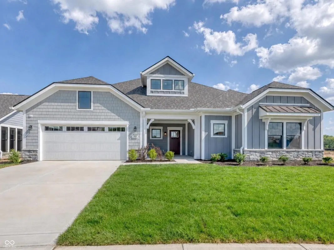 Property Slideshow image 1 of 34 | 5903 maple glen dr, Noblesville, IN, 46062