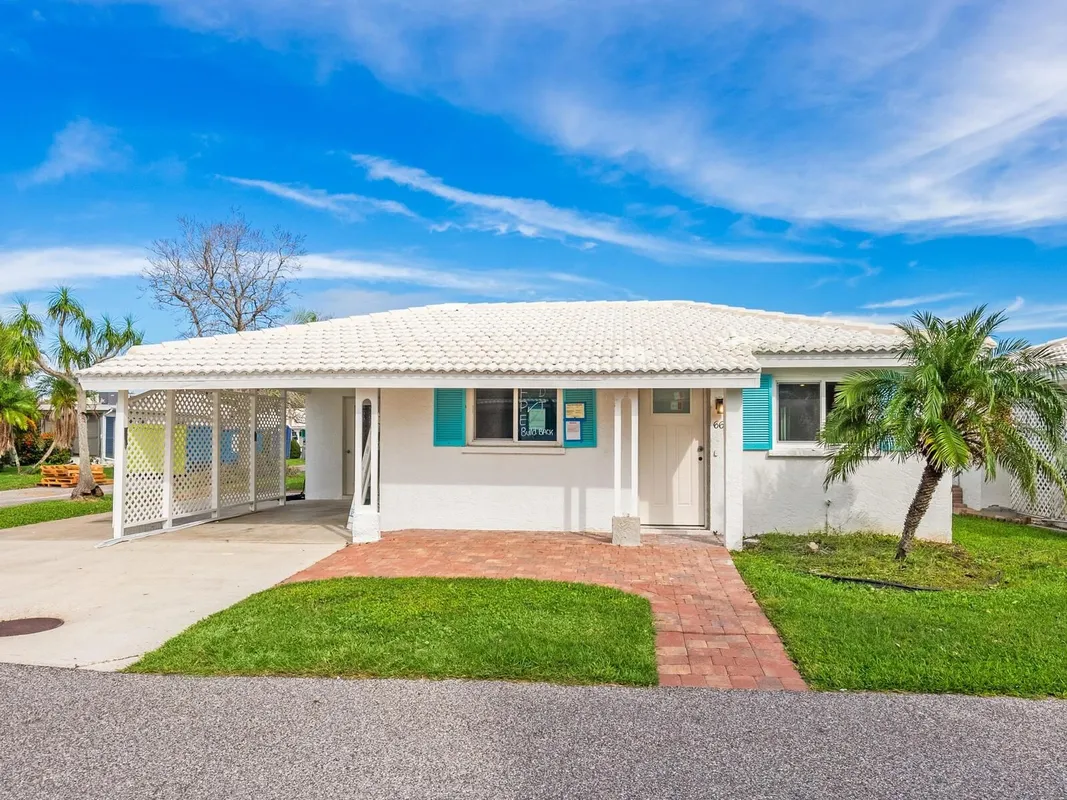 Property Slideshow image 1 of 41 | 667 el centro, Longboat Key, FL, 34228