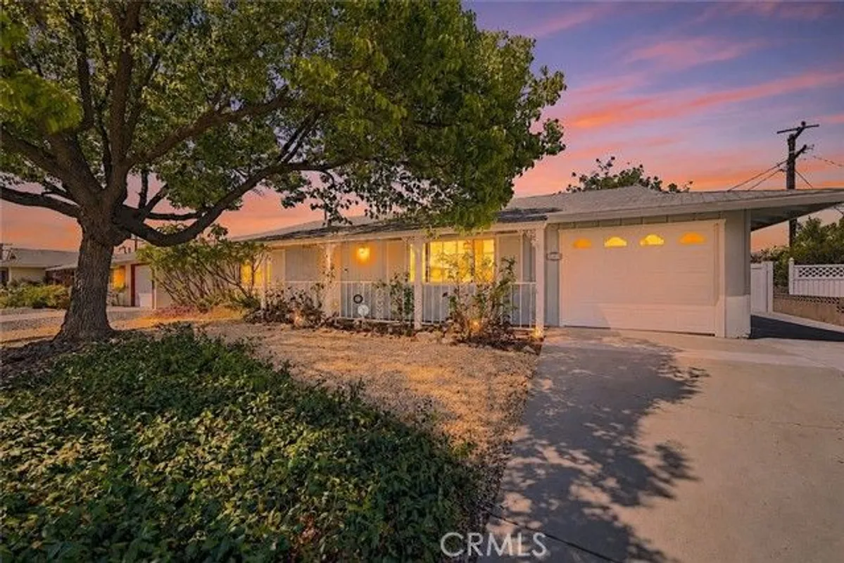 Property Slideshow image 1 of 47 | 29087 pebble bch, Menifee, CA, 92586