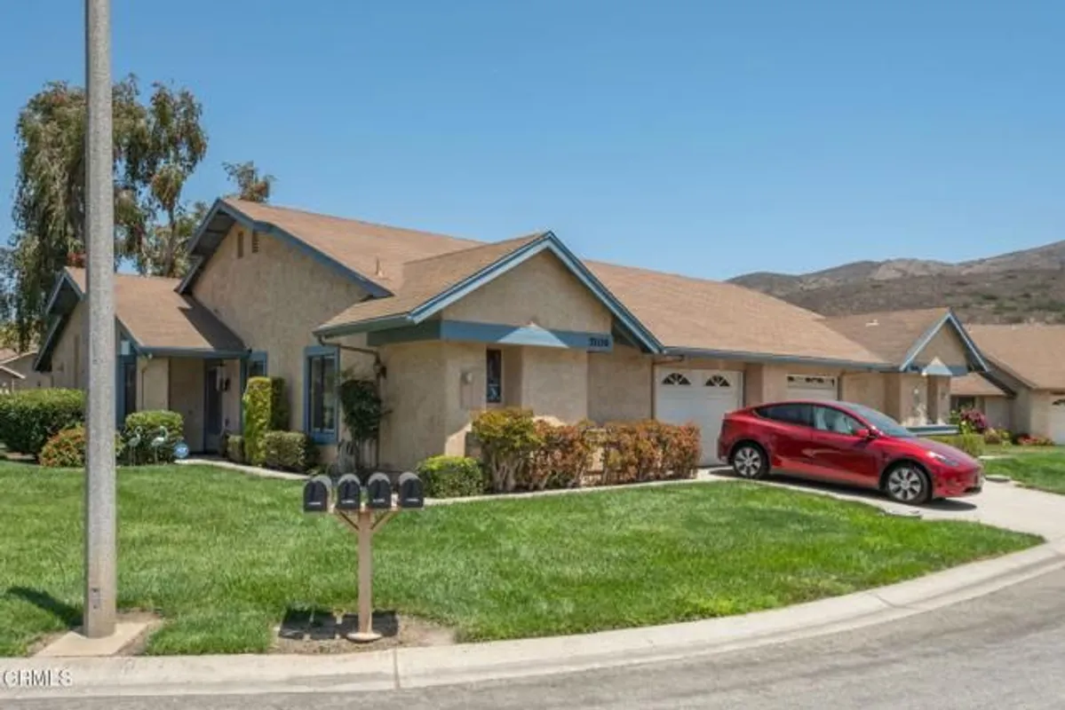 Property Slideshow image 1 of 31 | 32130 village 32 32, Camarillo, CA, 93012