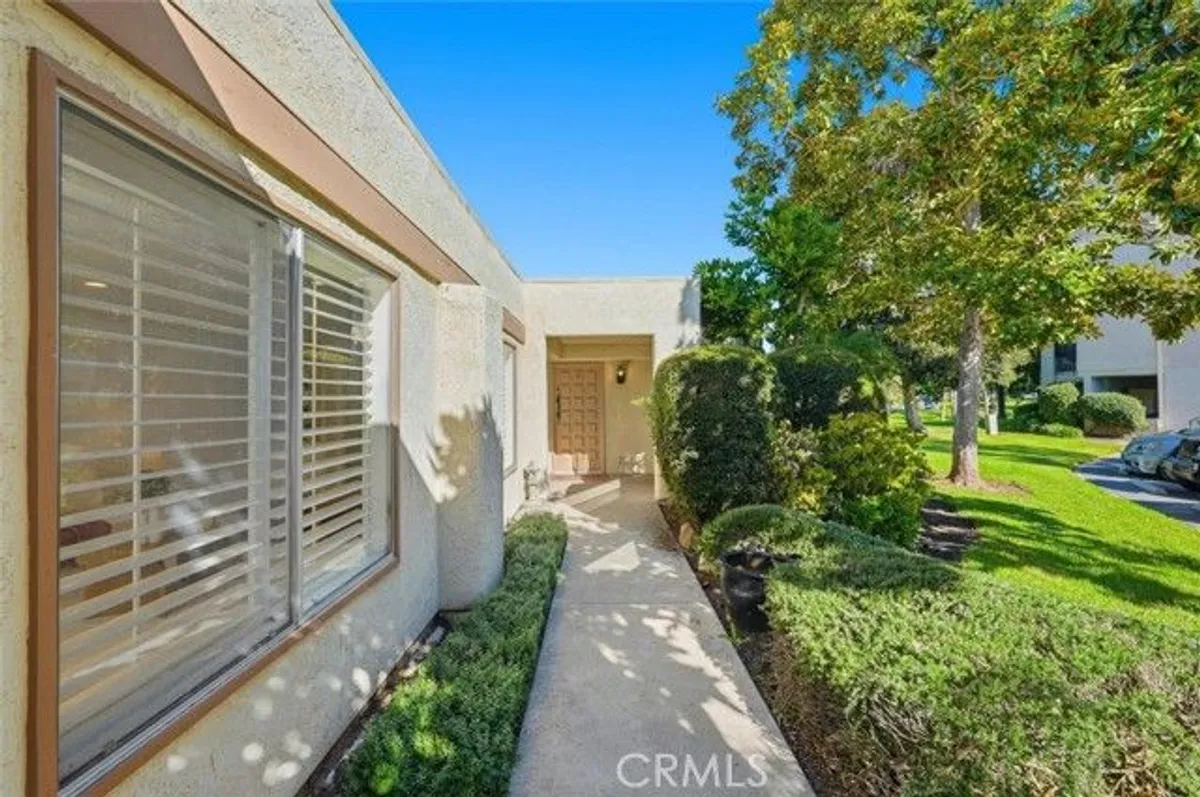 Property Slideshow image 1 of 45 | 5512 paseo del lago c, Laguna Woods, CA, 92637