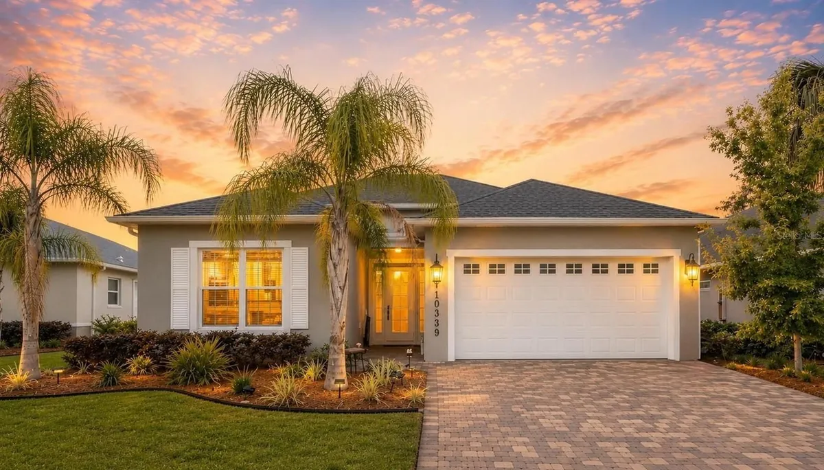 Property Slideshow image 1 of 22 | 10339 addison shore way, Oxford, FL, 34484